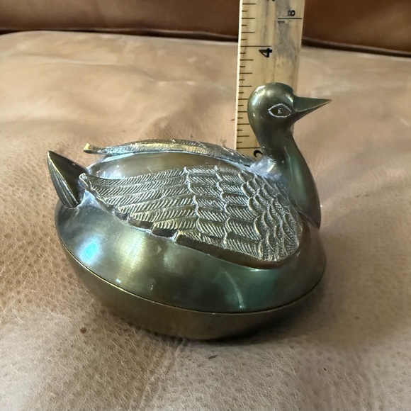 Vintage Solid Brass Duck Trinket Box Home Decor Compote Mid-century Modern MCM - Picture 6 of 8